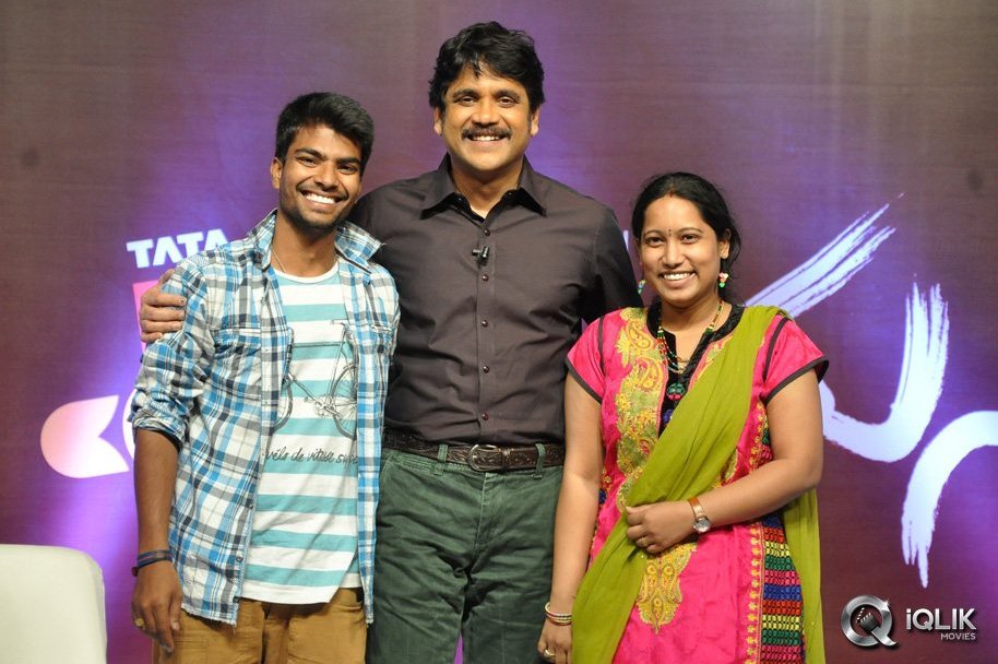 Nagarjuna-Meets-Docomo-Manam-Contest-Winners